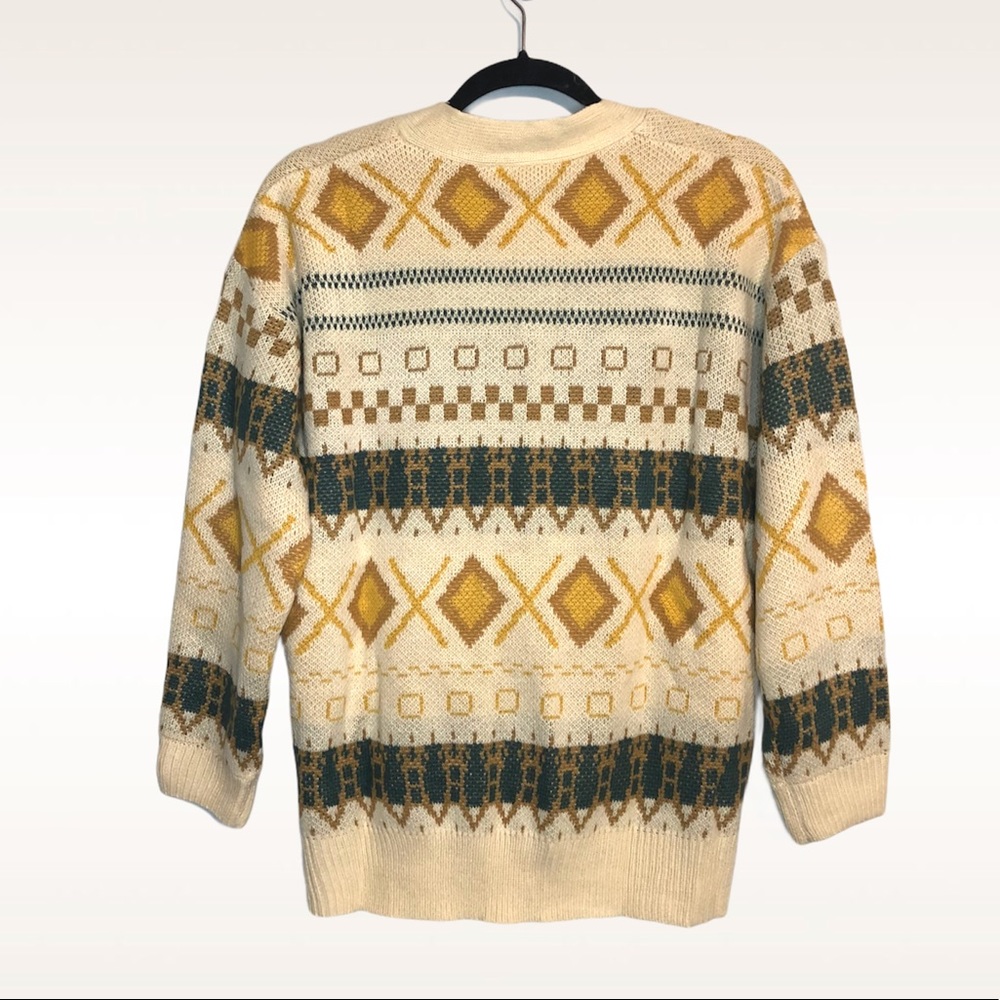 Native Print Sweater Cardigan - Picture 3 of 3